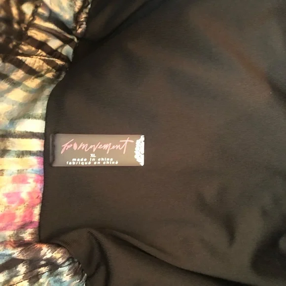 Free people movement Euphoria Print shorts XL NWT - Picture 5 of 7